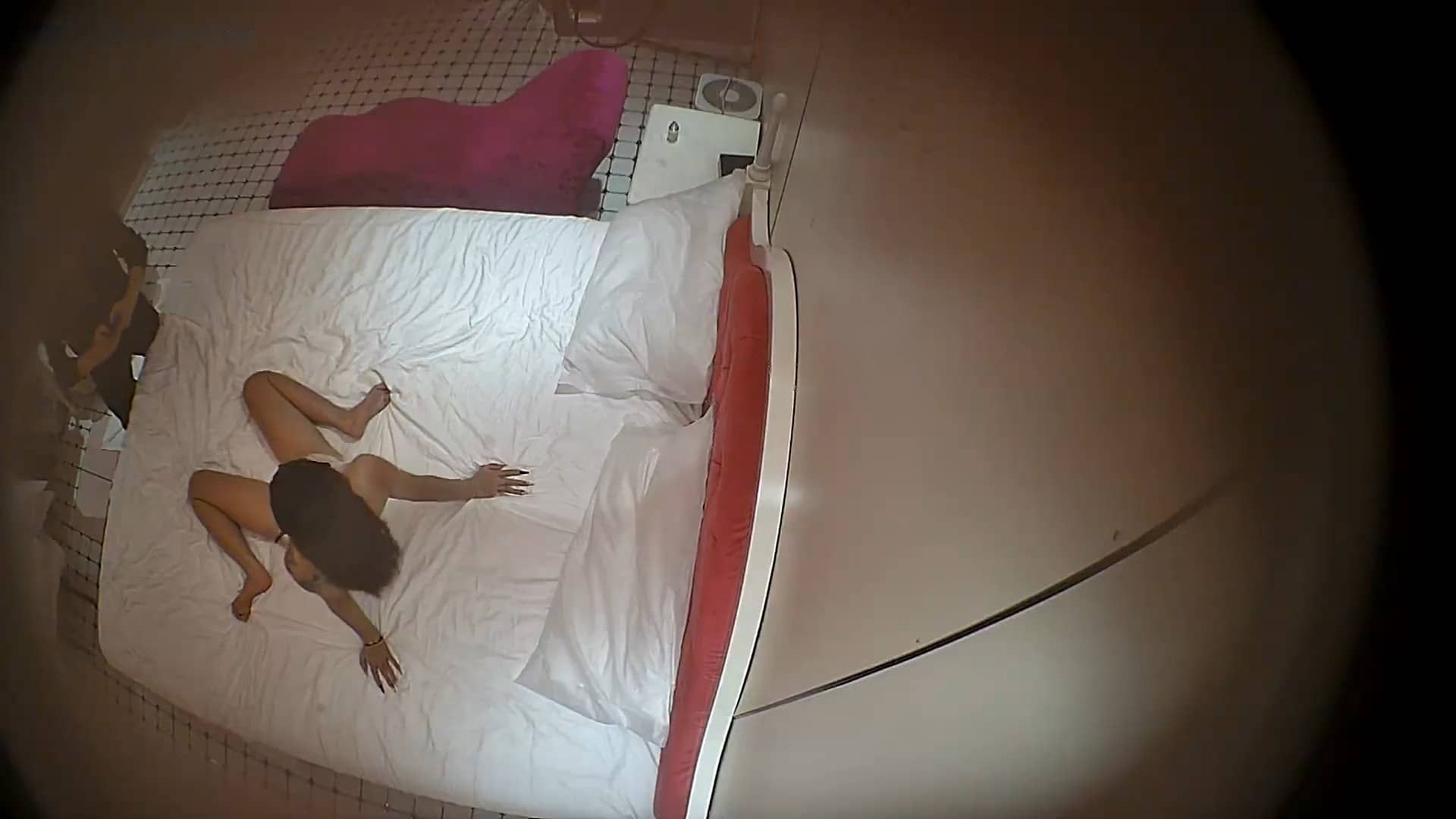 ❤️20260307❤️好身材的美女到酒店不啪啪换各种黑丝拍骚照