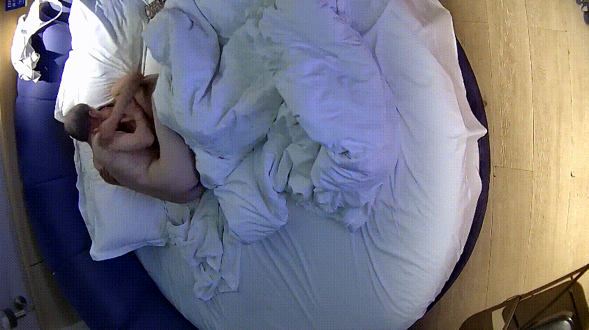 情趣酒店 4-2 大爷人老心不老 叫个阿姨上门 从正面打桩到后入撞臀 从床上操到床下 最后还内射 牛逼