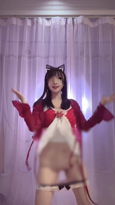 推特白虎双马尾 婉婉 晴晴哒 4月顶级VIP动感裸舞 掰穴电臀